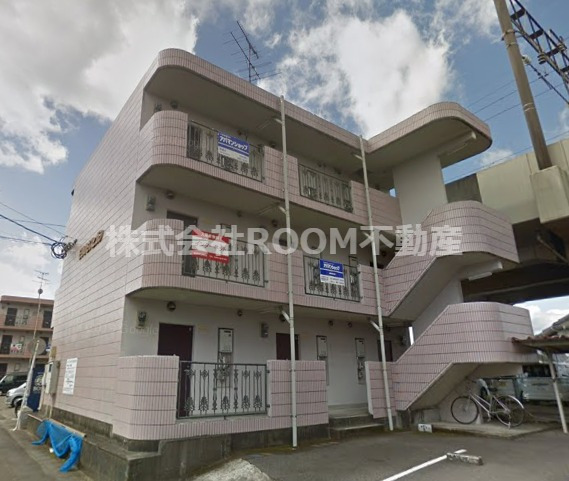 建物外観　外観は落ち着いています
