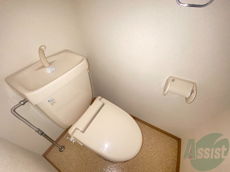 トイレ　トイレにはウォシュレットが付いているので嬉しいですね
