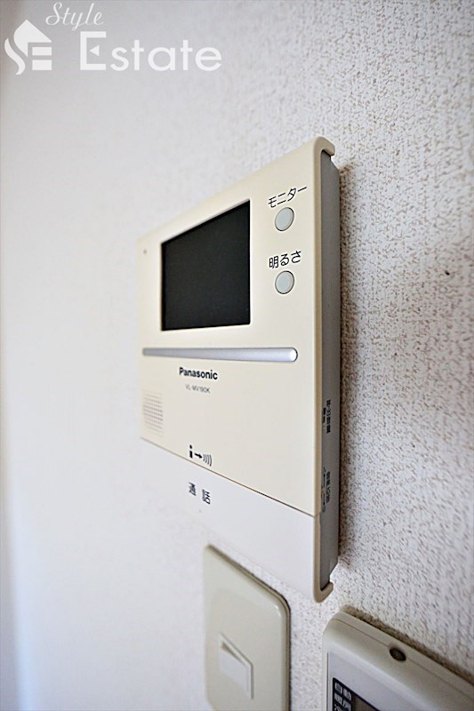セキュリティ　モニター付きインターホン