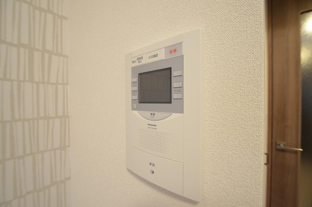 セキュリティ　カメラ付インターホン