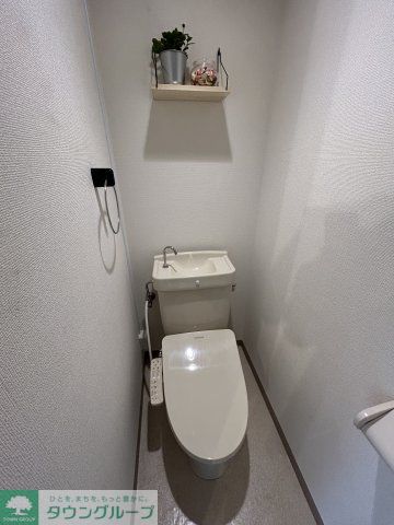 トイレ　別部屋写真参考