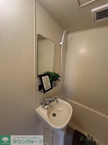 洗面設備　別部屋写真参考