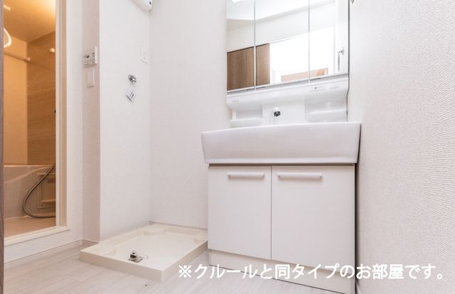 洗面設備　同メーカー施工例