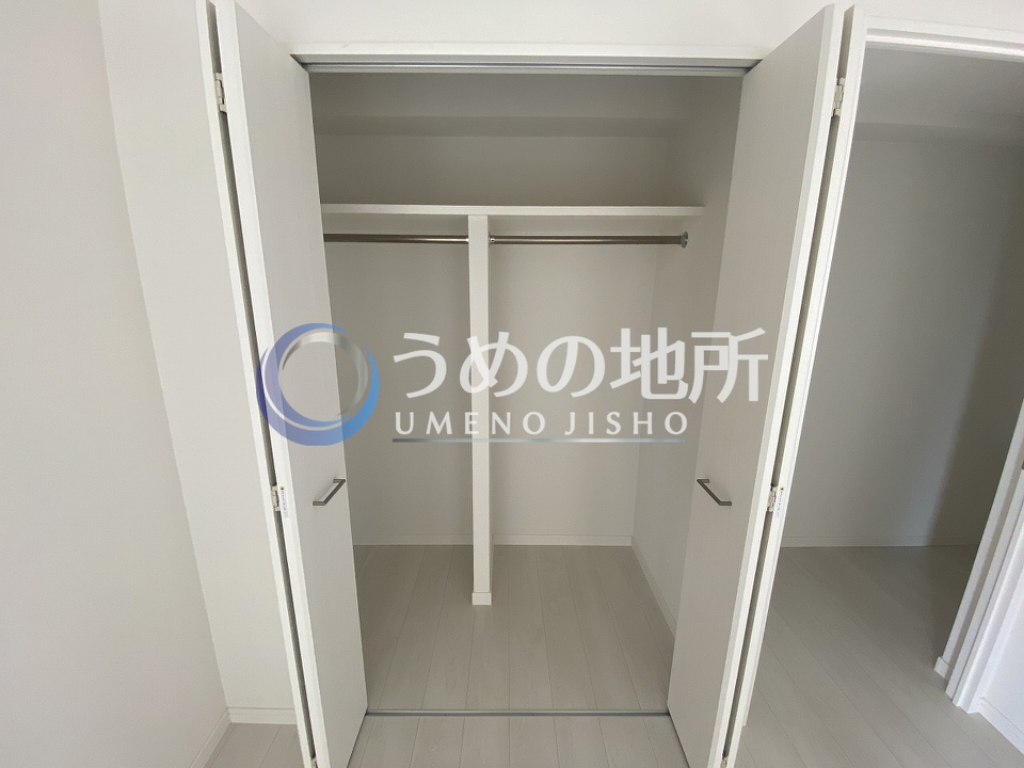 収納　洋室収納
