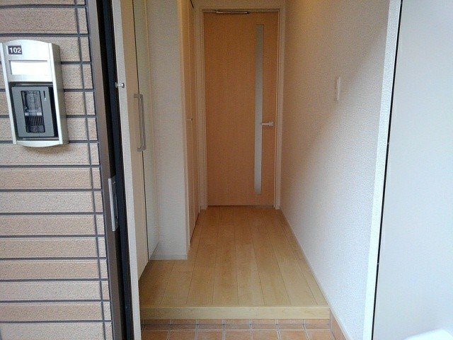 玄関　ゆったりとした玄関です