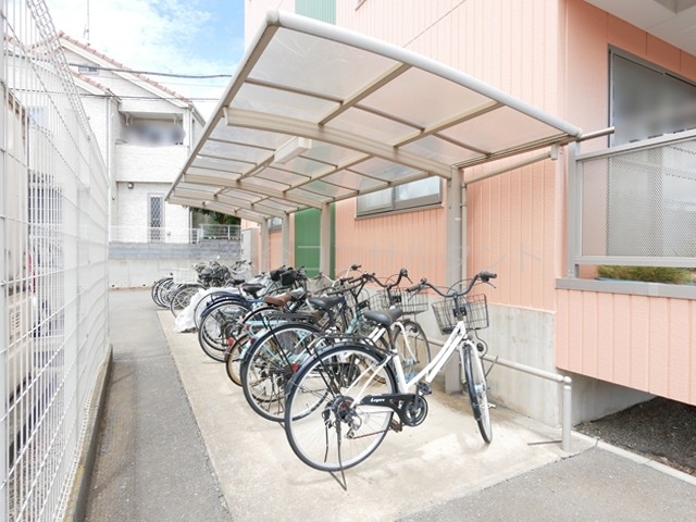 その他共有部分　屋根付駐輪場