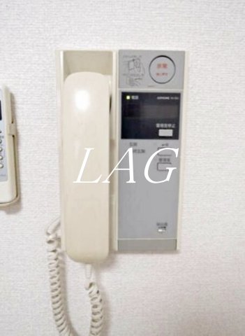 セキュリティ　モニターつきインターホンです。