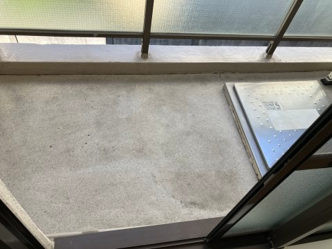 バルコニー　開放的で明るい空間を演出してくれるバルコニーです