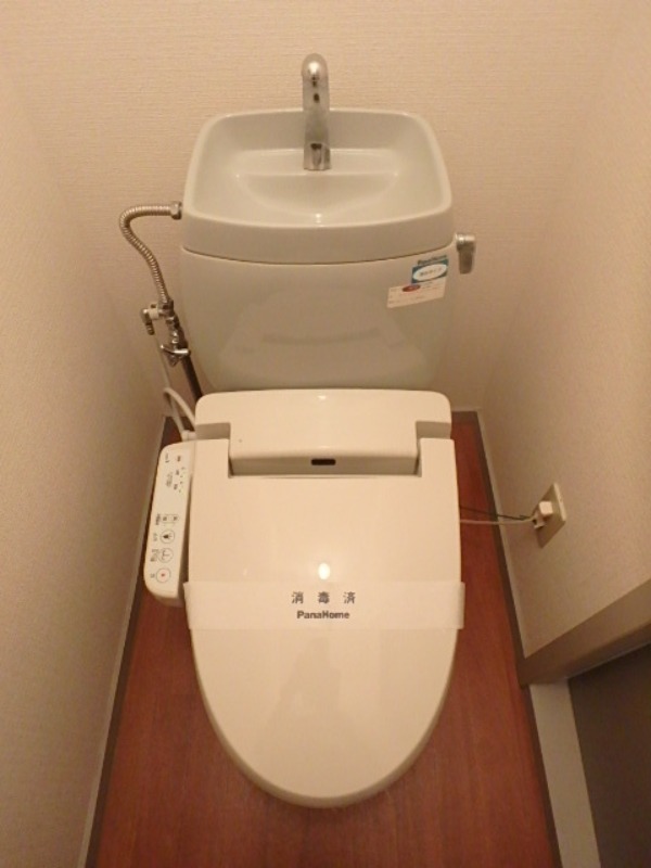 トイレ　図面と現状に相違がある場合には現状を優先