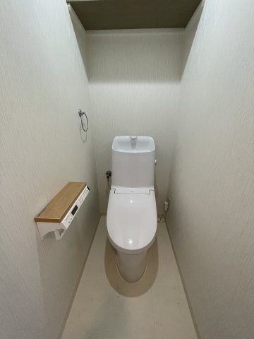 トイレ　トイレもきれいです