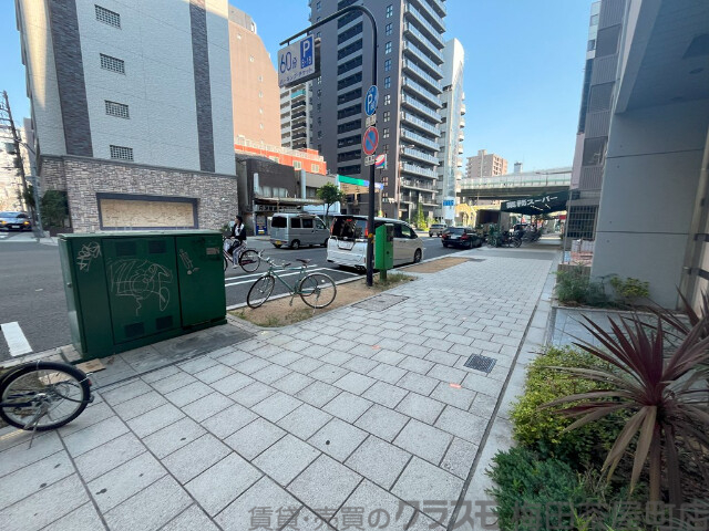 その他　周辺道路（その他）まで10m