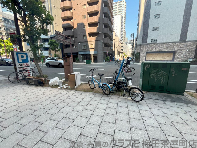 その他　周辺道路（その他）まで10m
