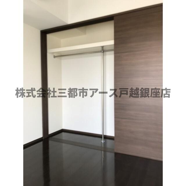 収納　エミネンス高輪台