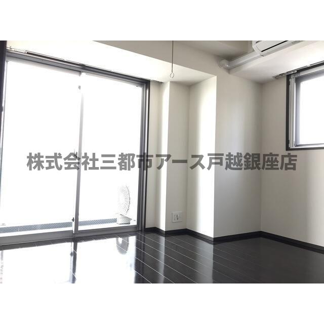 居室・リビング　エミネンス高輪台
