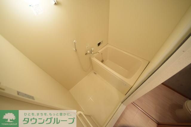 バス・シャワールーム　追い焚き完備