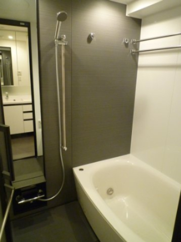 バス・シャワールーム　別部屋参考写真