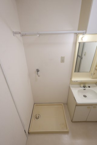 その他設備　室内洗濯機置場