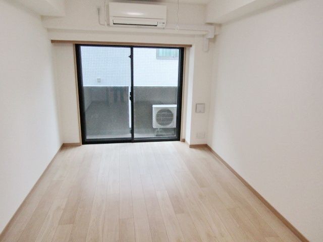 その他部屋・スペース　★明るい洋室★