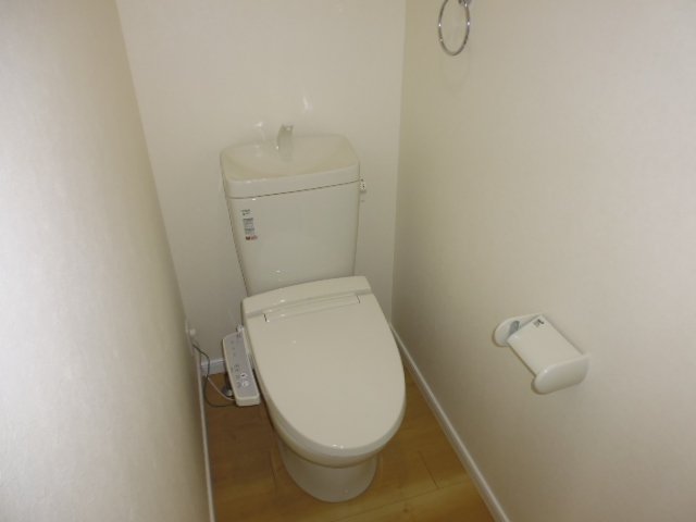 トイレ　ウォシュレット