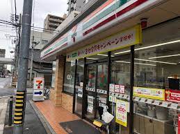 コンビニ　セブンイレブン 名古屋泉1丁目店（コンビニ）まで60m