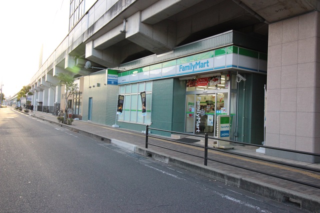 コンビニ　ファミリーマート 妙典駅西口店（コンビニ）まで283m