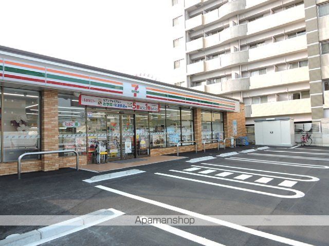 コンビニ　セブンイレブン小倉砂津１丁目店（コンビニ）まで241m