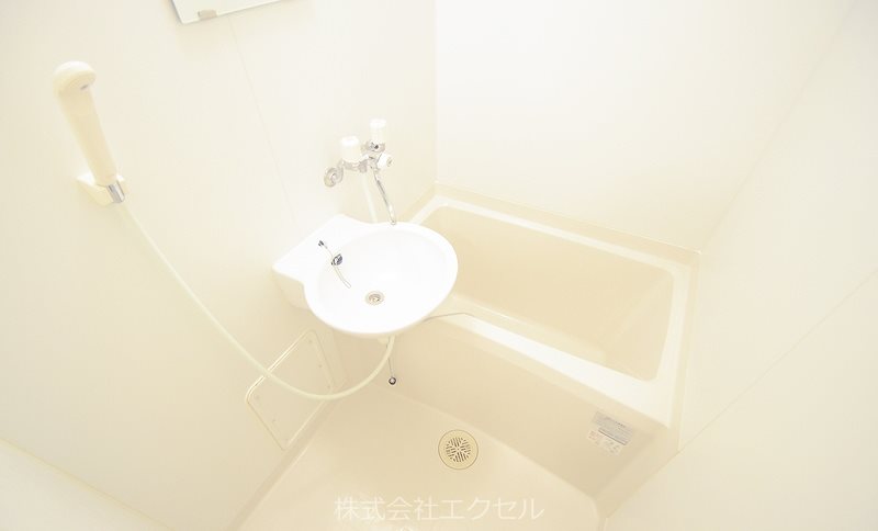 バス・シャワールーム　同等タイプのイメージ写真です。