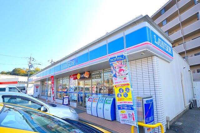 コンビニ　ローソン広島長楽寺店（コンビニ）まで381m