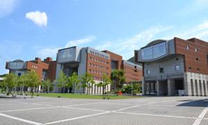 大学・短大　広島市立大学（大学・短大）まで3327m
