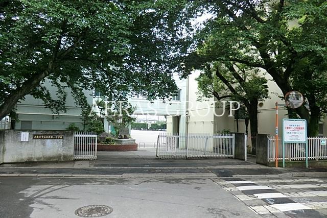 中学校　西東京市立田無第一中学校（中学校）まで778m