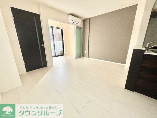 居室・リビング　※同施工同仕様※