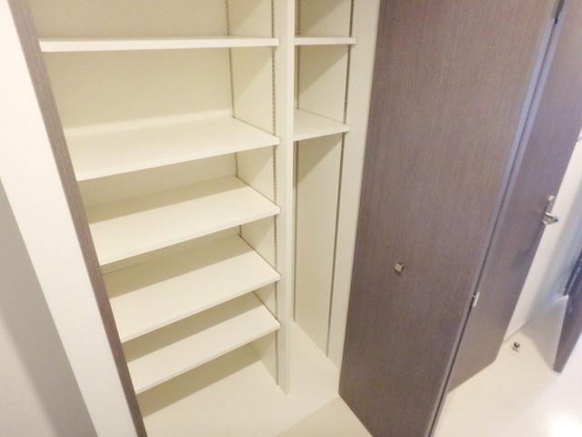 収納　同シリーズ