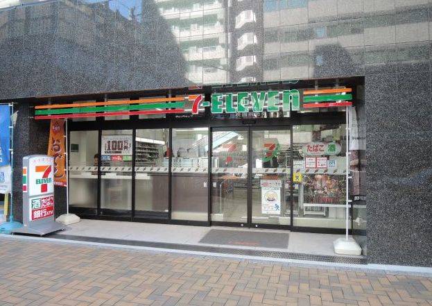 コンビニ　セブンイレブン中央区新川1永代通店（コンビニ）まで485m