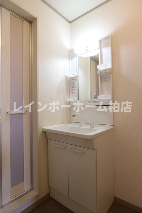 洗面設備　洗面所です