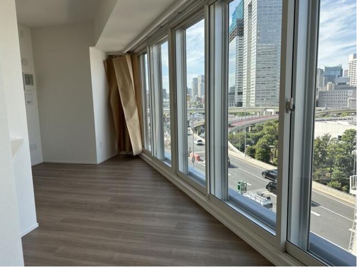 居室・リビング　※別部屋の参考写真です。