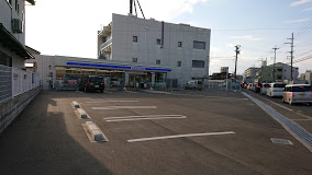 コンビニ　ローソン 堺日置荘店（コンビニ）まで529m