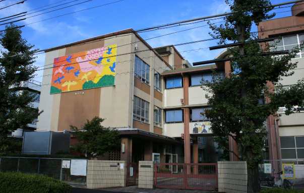 中学校　名古屋市立今池中学校（中学校）まで583m
