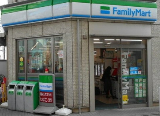 コンビニ　ファミリーマート 保谷駅南口店（コンビニ）まで856m