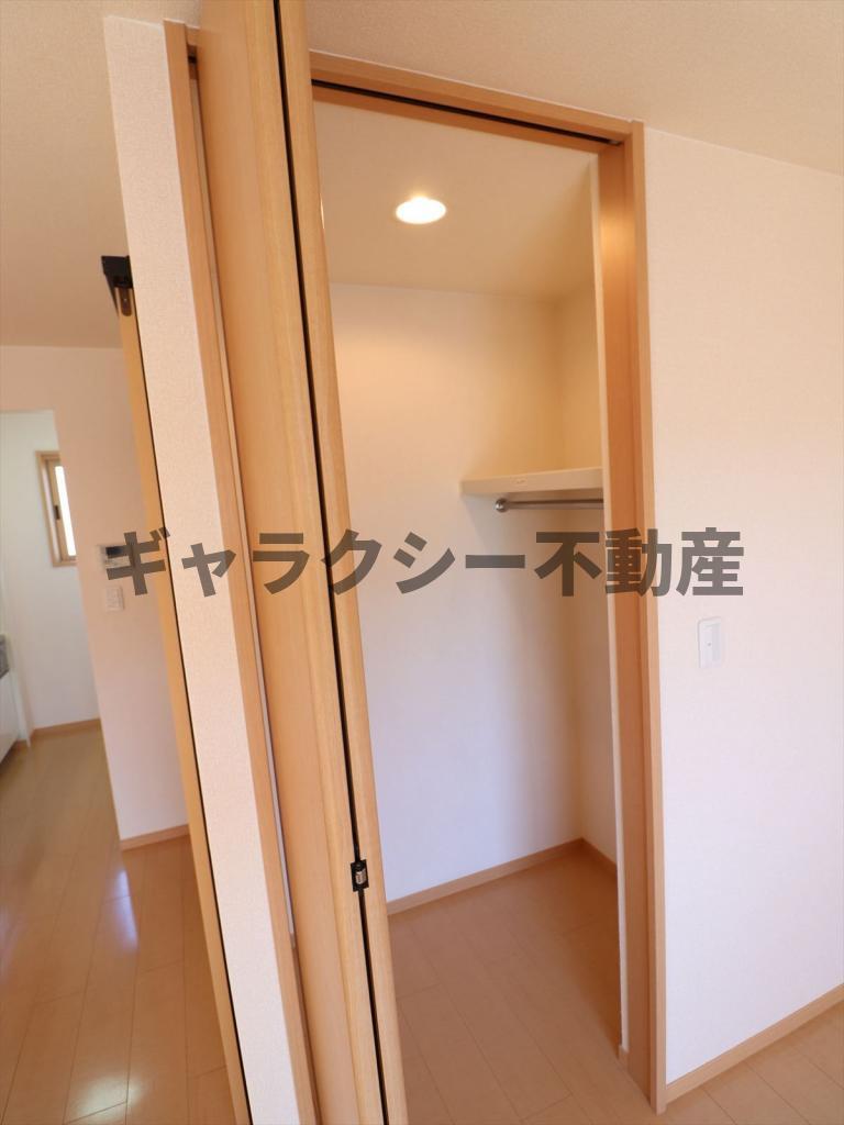 収納　クローゼット収納