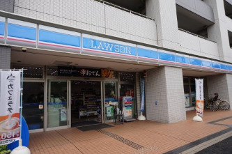 コンビニ　ローソン 新城中町店（コンビニ）まで458m