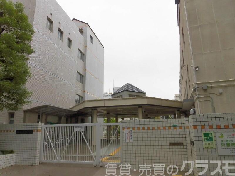 小学校　大阪市立北中島小学校（小学校）まで499m