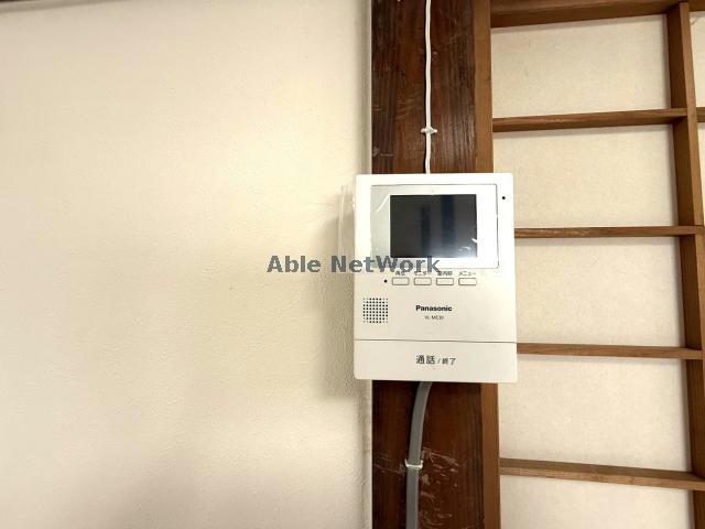 セキュリティ　1階　モニター付きインターホン