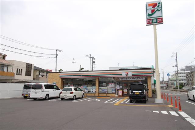 コンビニ　セブンイレブン南国篠原店（コンビニ）まで316m