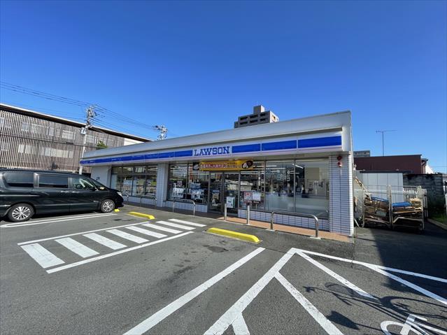 コンビニ　ローソン沼津大岡店（コンビニ）まで269m