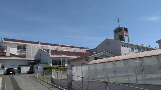 小学校　西条小学校（小学校）まで720m