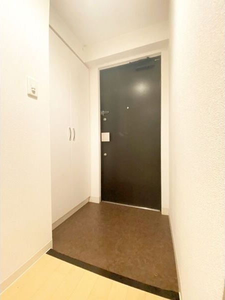 玄関　初期費用分割可★ご希望の場所まで無料送迎サービス付♪