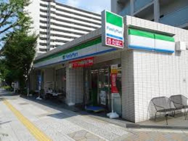 コンビニ　ファミリーマート森ノ宮中央店（コンビニ）まで765m