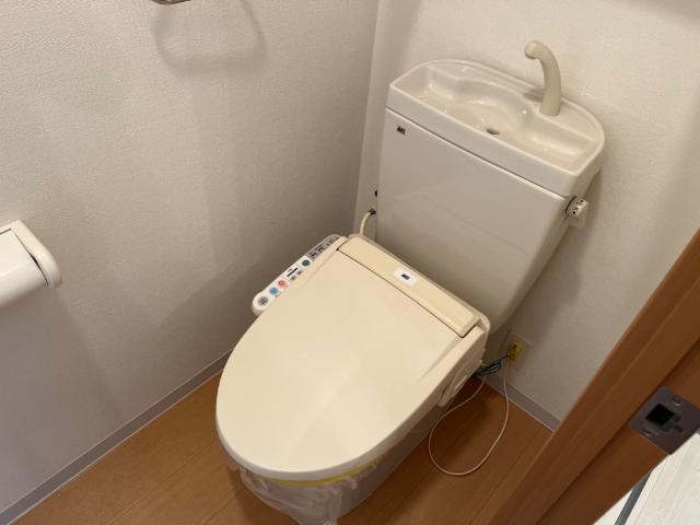 トイレ　トイレ