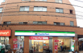 コンビニ　ファミリーマート 千歳烏山店（コンビニ）まで207m
