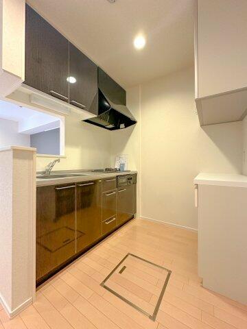 キッチン　別タイプのお部屋の写真です